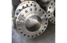 大口徑平焊碳鋼法蘭的加工精度要求是什么？